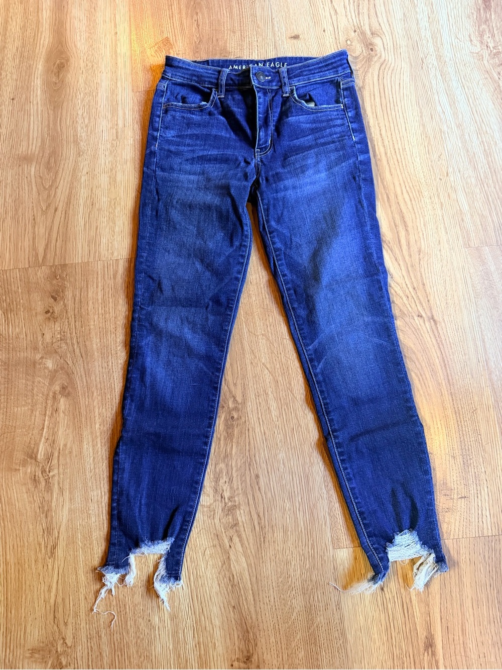 American Eagle Outfitters Women's Indigo Skinny Jeans with Frayed Hem 6 Long